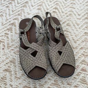Bernie Mev. BM gold shoes 39 or 9